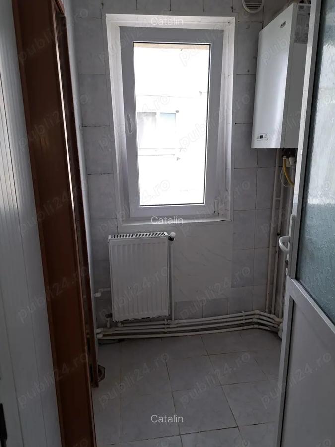 Proprietar vand garsoniera zona Tesatura Jumbo - 3