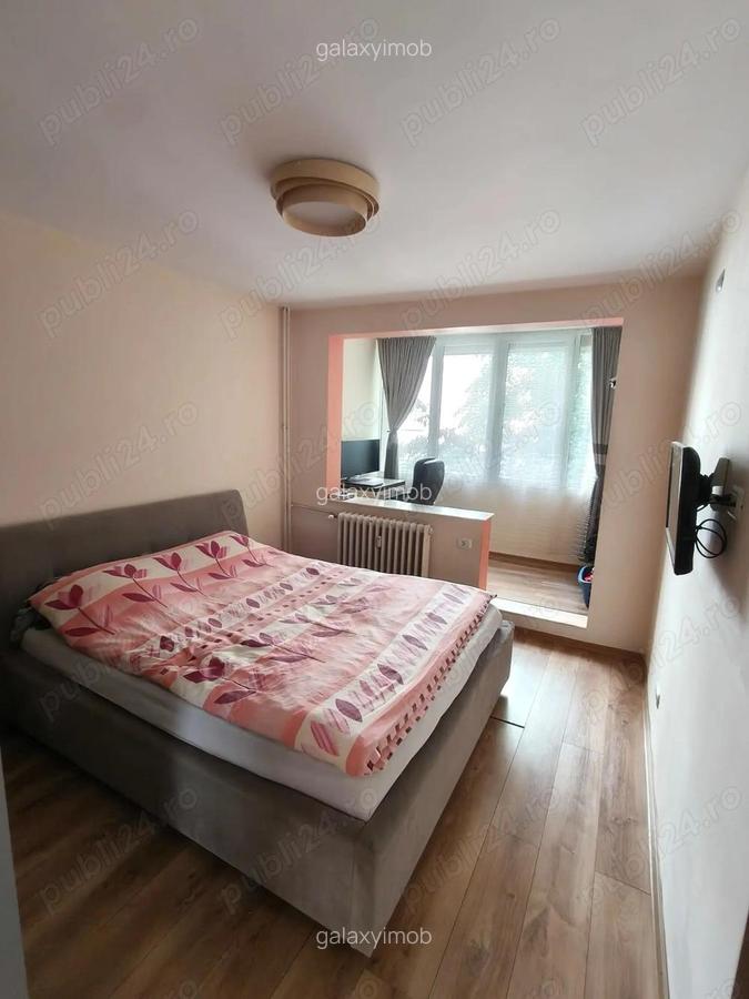 Apartament 3 camere Drumul Taberei Favorit - 2