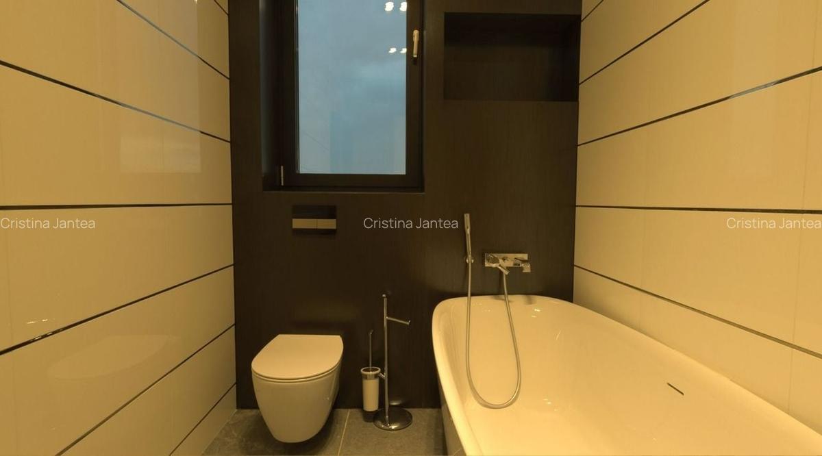 New! American School villa - 37