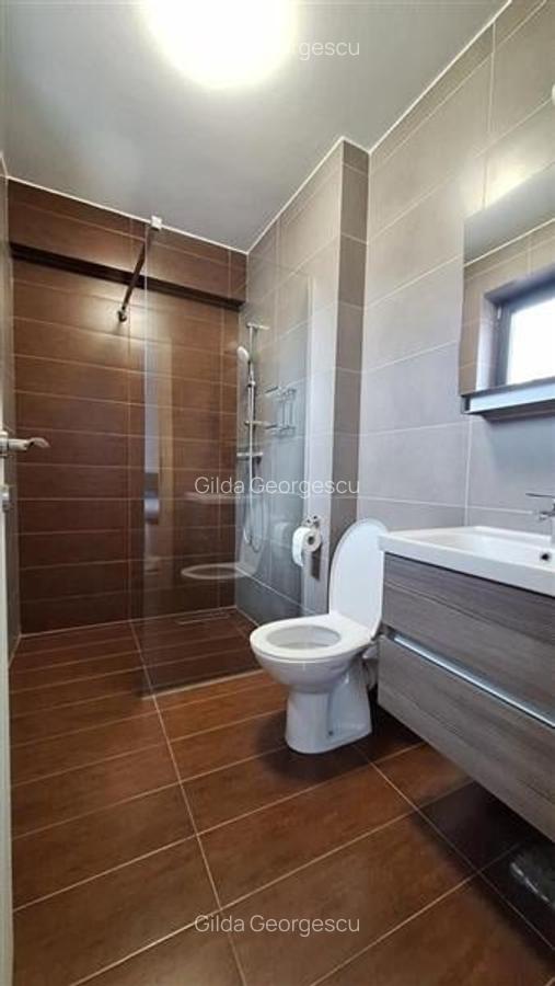 Apartament cu 3 camere decomandat, mobilat în Florilor - 7