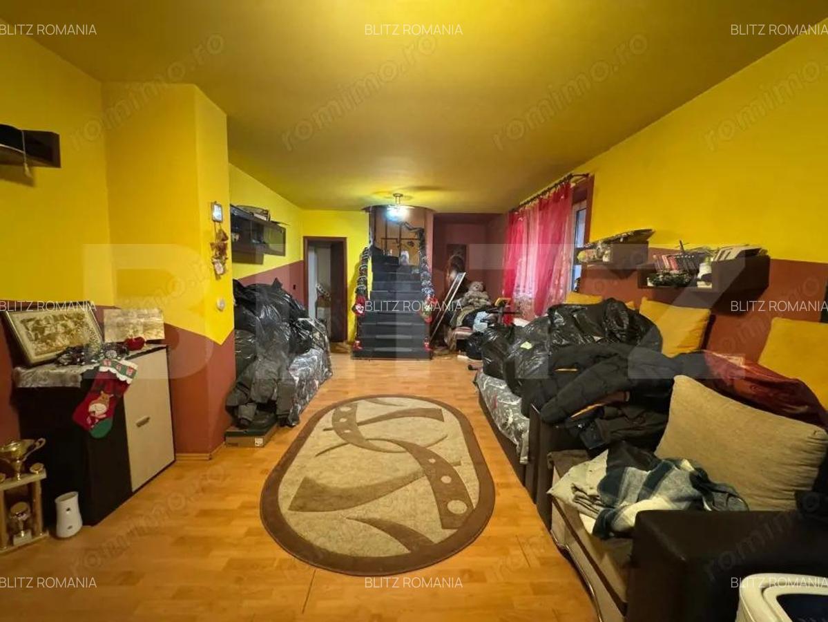 Casa cu 5 camere 300 mp in Hunedoara - 4