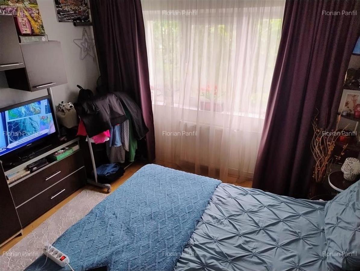 Apartament 3 camere decomandat - 11