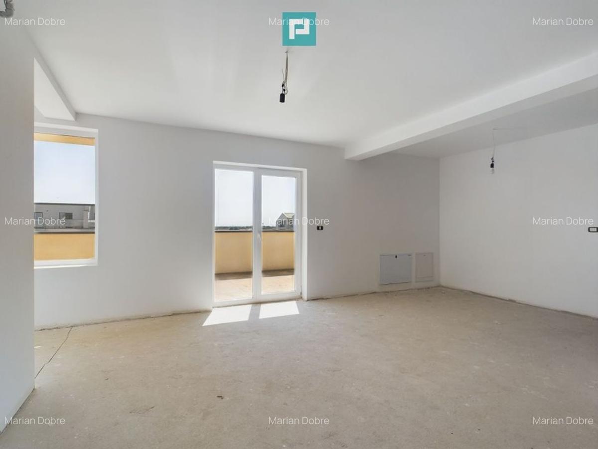 Apartament cu 3 camere decomandat în Torontalului - 3