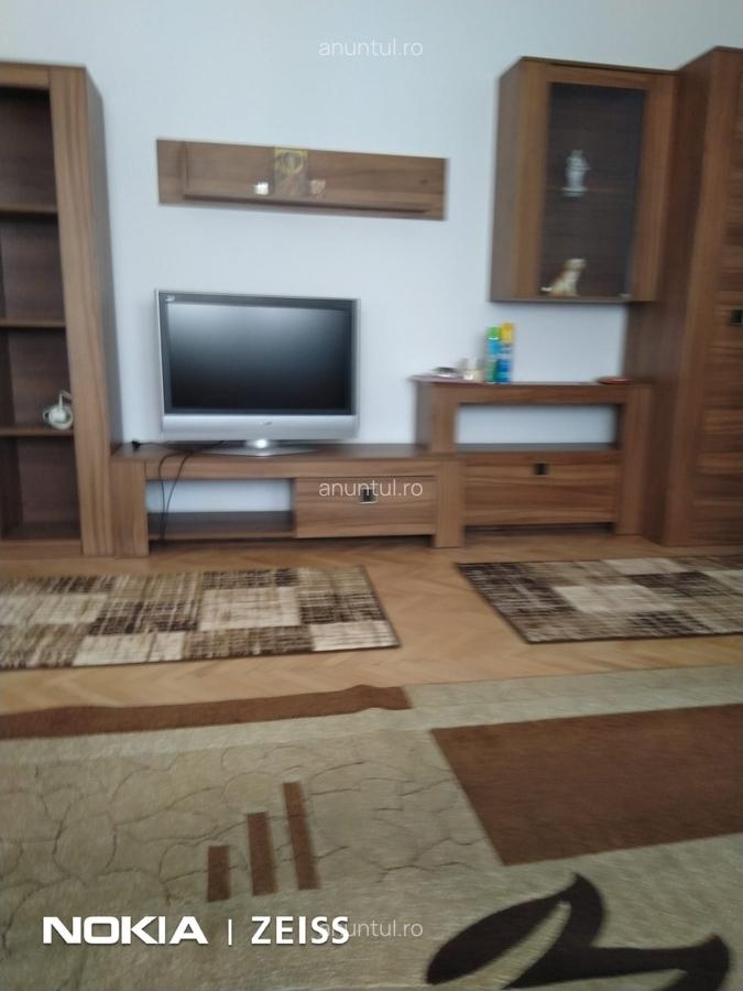 Titan, la 3 minute de metrou - 3