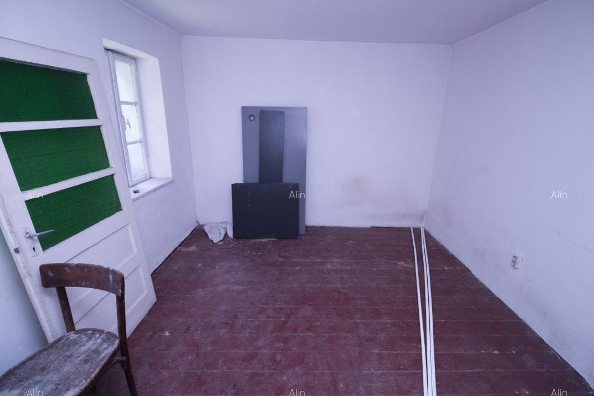 Casă individuală cu 5 camere în Central - 6