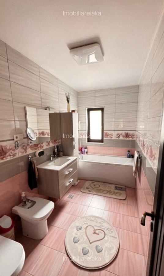 Tautii Magheraus, casa noua, utilata - 10