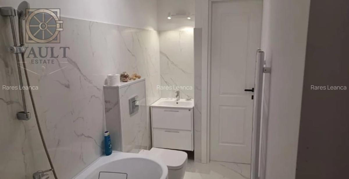 Apartament 4 camere - CENTRALA PROPRIE - VEDERE CATRE PALATUL PARLAMENTULUI - 6