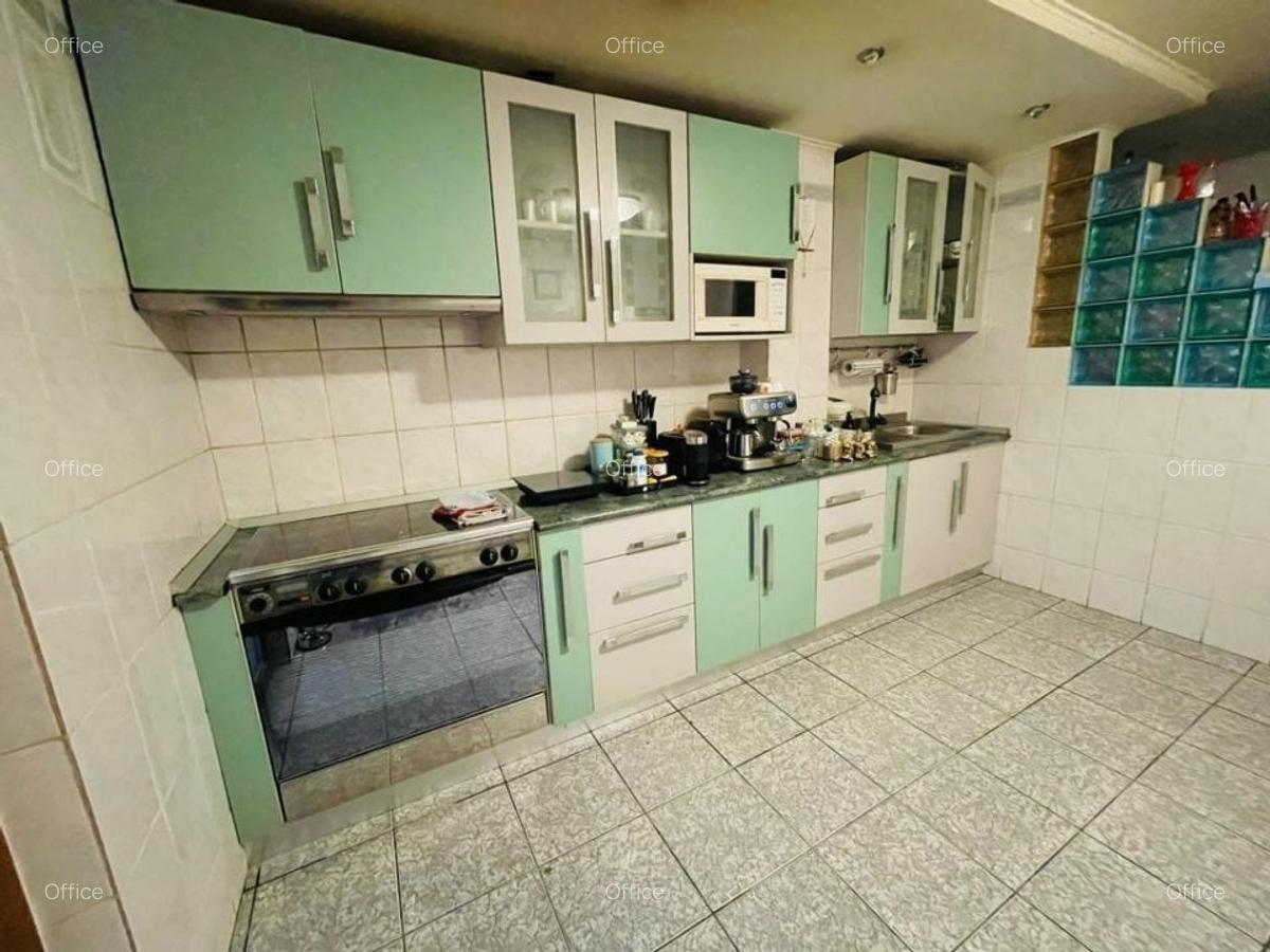 Apartament 4 Camere De Vânzare – Zona Mall Vitan, 105 mp, Vedere Mixtă - 2