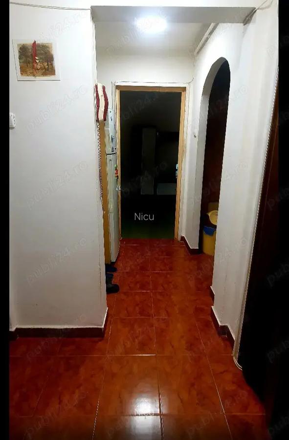 2 camere Drumul Taberei zona Raul Doamnei 25 de secunde distanta de metrou - 7