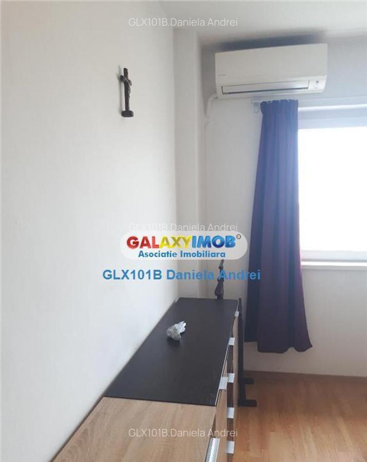 De :APARTAMENT 2 CAMERE, bloc 1985, Piata Victoriei 160000 e - 7