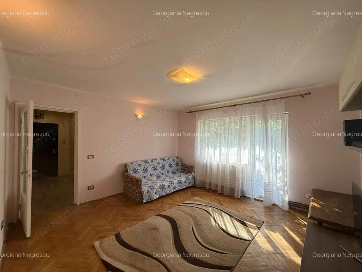 Girocului-Spitalul Judetean | 4 Camere | Etaj 2 | Centrala proprie | 2 Balcoane - 8