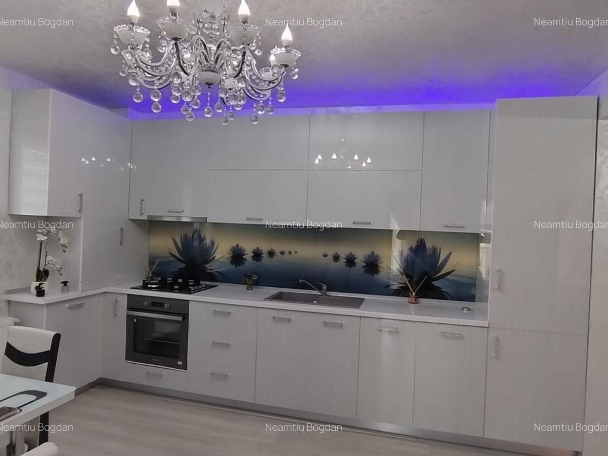 Vand urgent apartament cu 3 camere Eroilor! - 1