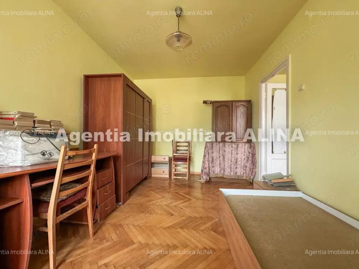 Ap. 2 camere in Deva, zona Iuliu Maniu, suprafata utila 45 mp, semidecomandat, etaj 3 - 14