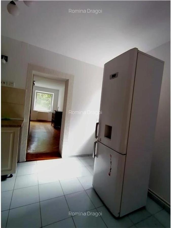 Apartament 2 camere in casa cu gradina CENTRU - 4