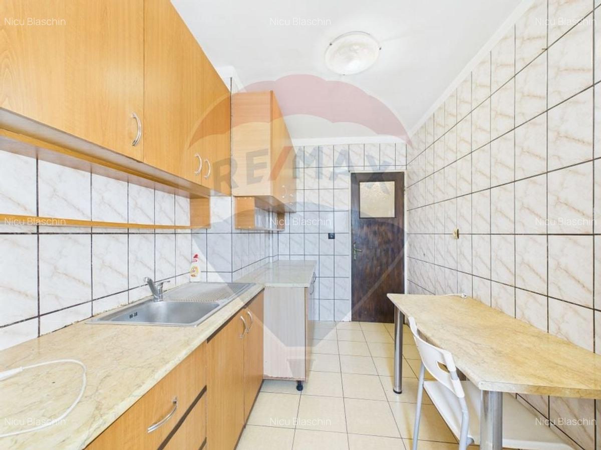 Apartament 3 camere de vanzare zona Dristor, bloc 1983 - 14