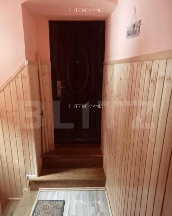Casa Piata Sfatului compusa ap3camere,studio(2camere),mansar - 6