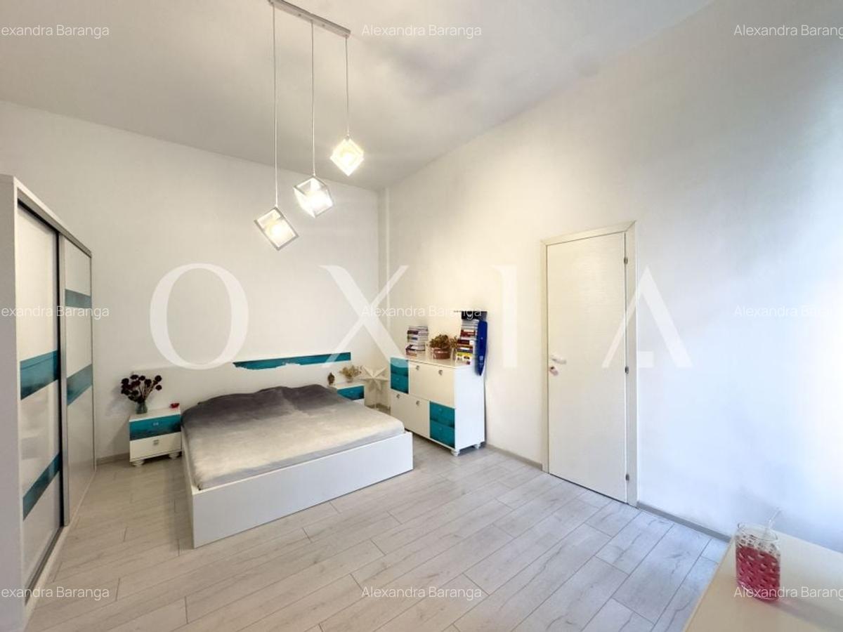 OX642 Piata Unirii, Etaj 1, Ideal Pentru Investitie - 1