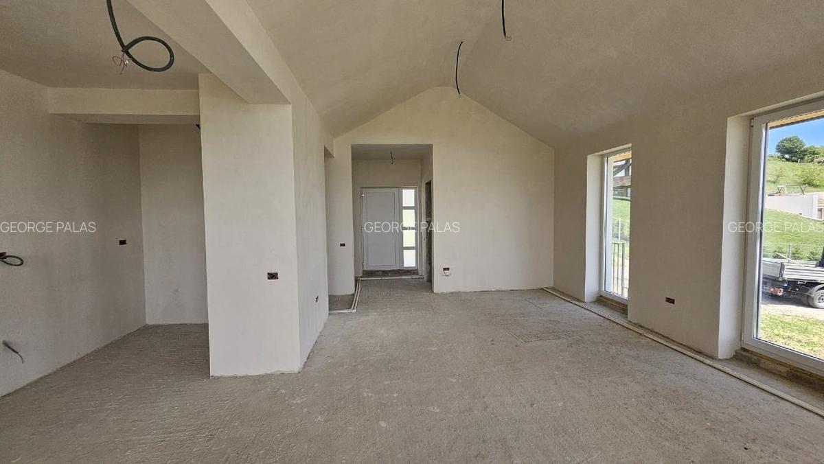 CASA BELVEDERE TARGOVISTE - 14