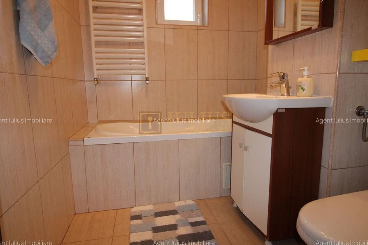 3 camere, 2 bai, centrala proprie, la 7 minute de Spitalul Judetean - 12