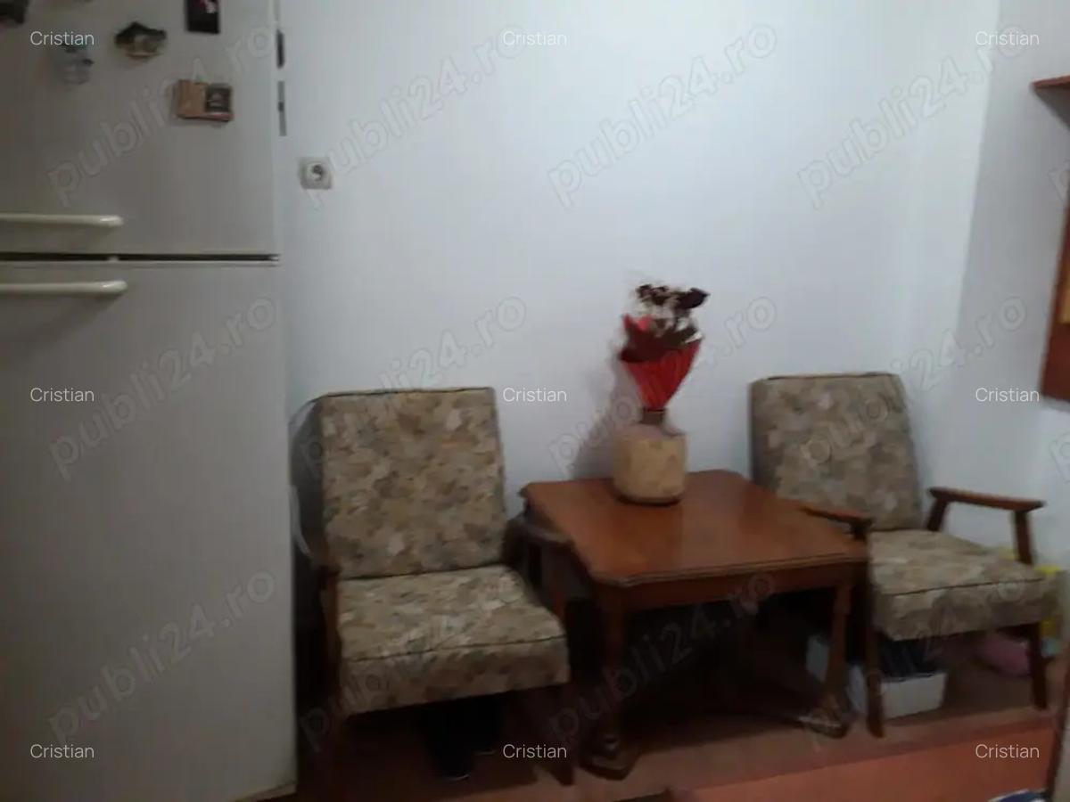 Proprietar vand garsoniera Bucuresti central - 5