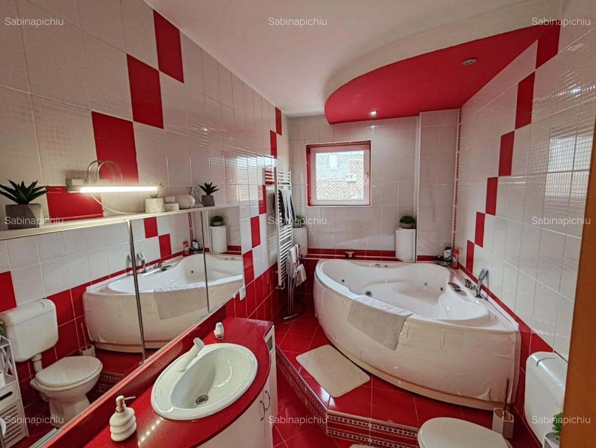 Casa 7 camere, 4 grupuri sanitare, curte si gradina - 15