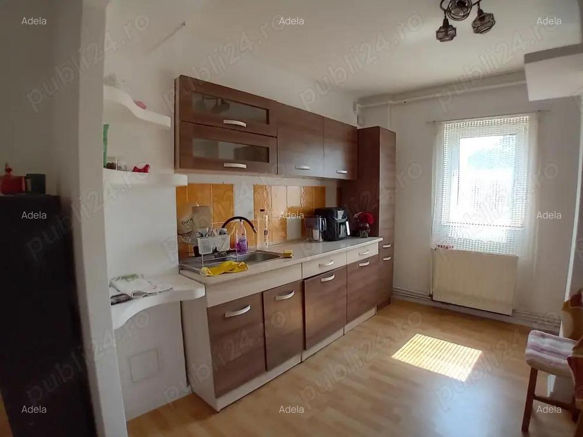 Apartament 3 camere, Complex studentesc - 1