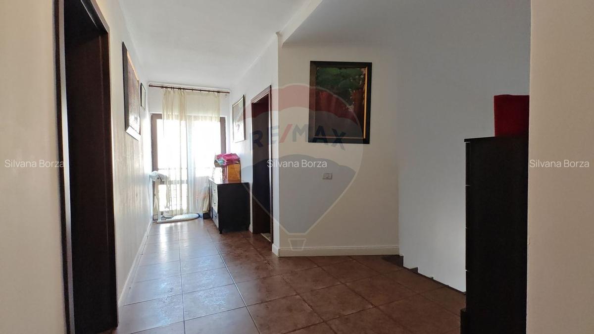 Casa / Vila cu 5 camere de vanzare in zona Pipera - 10