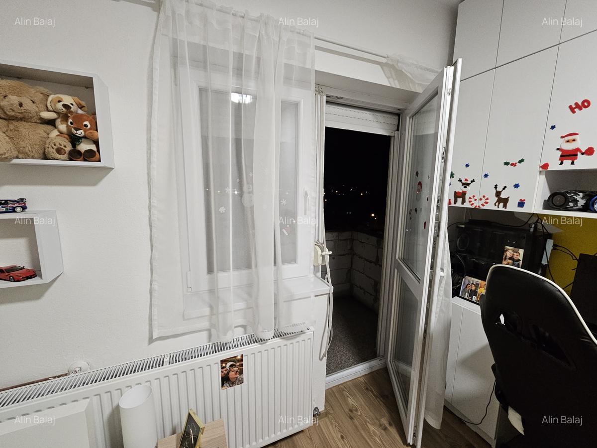 Apartament 3 camere, etajul 5, Mansardă, zona Lipovei, mobilat, comision 0% - 18