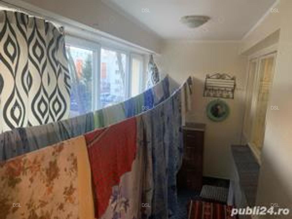 Apartament de inchiriat ! - 4 Apartament de inchiriat ! - 4