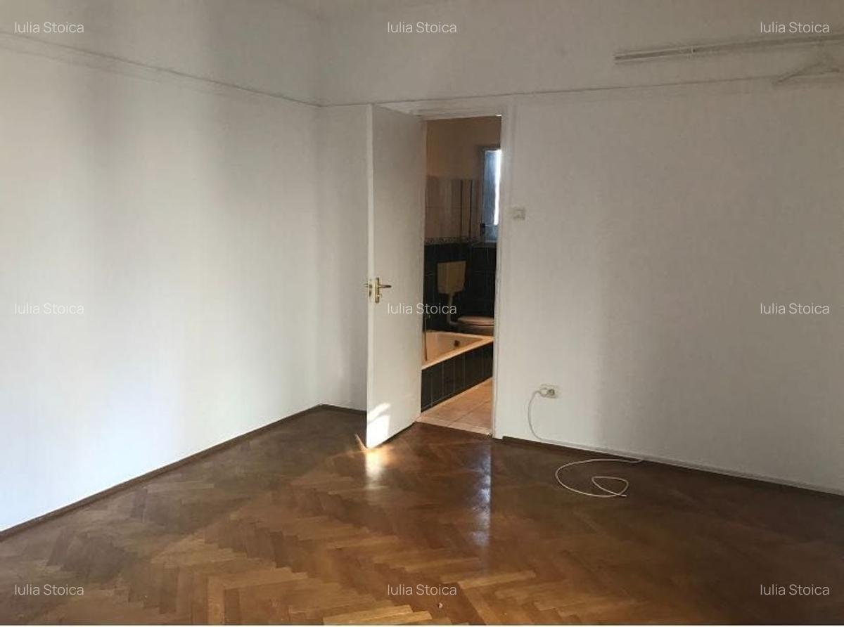 De Inchiriat Apartament 3 camere Universitate Nemobilat, sector 2 - 3