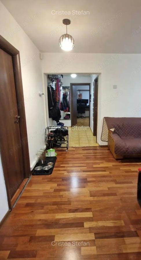 Vanzare apartament 3 camere Lacul Tei Circului - 3