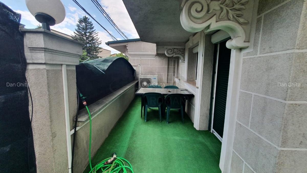 Apartament cu 4 camere decomandat în Băneasa - 15