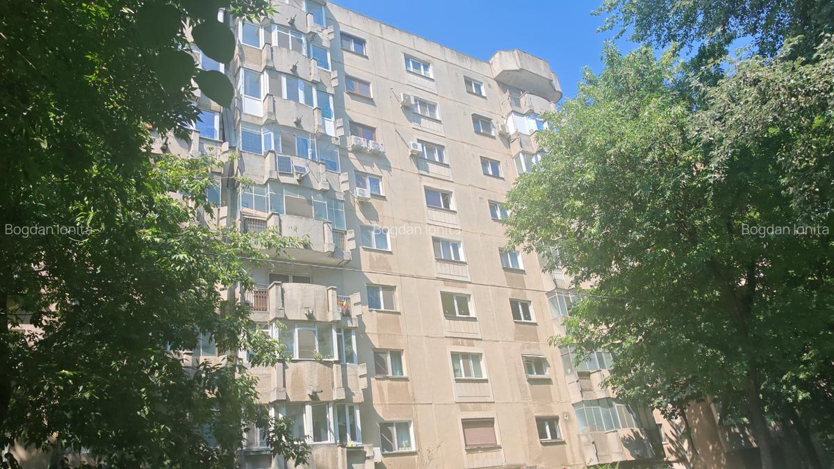 Apartament 2 Camere - Decomandat - Etaj 4/8 - Parc Sebastian - Bucuresti - 14