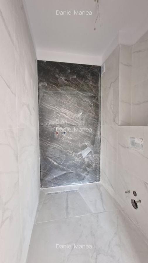 Titan 2 camere decomandat 65 mp + LOC PARCARE GRATUIT - 9