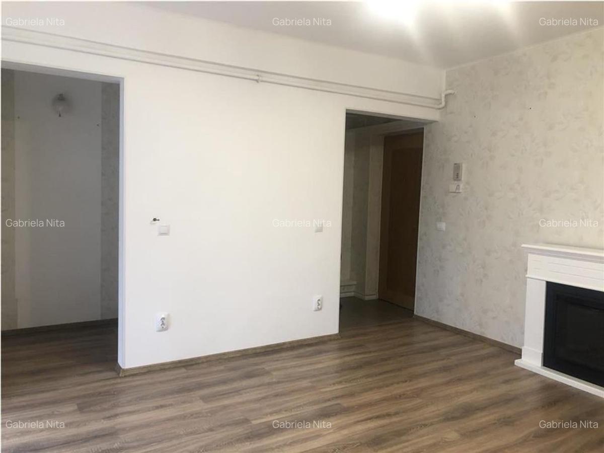 OFERTA SPATIU  pretabil frizerie | birou | manichiura | Centru Civic - 7