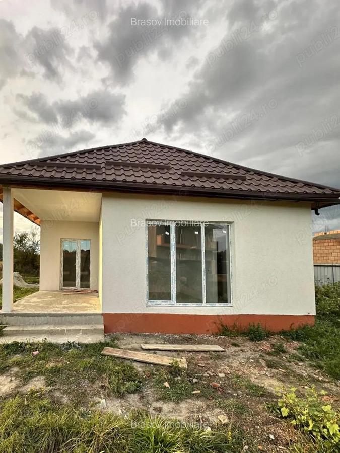 Casa noua, intabulata, in Harman. - 2