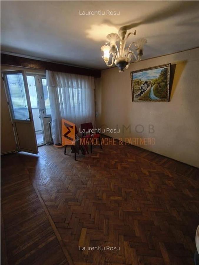 Apartament 3 camere cf1 decomandat zona Micro 3 - 3