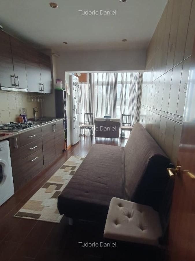 Apartament 2 camere, Mogoșoaia,decomandat, mobilat complet-etaj 2 - 10