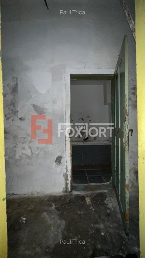 Casă cu 11 camere în Traian - 15