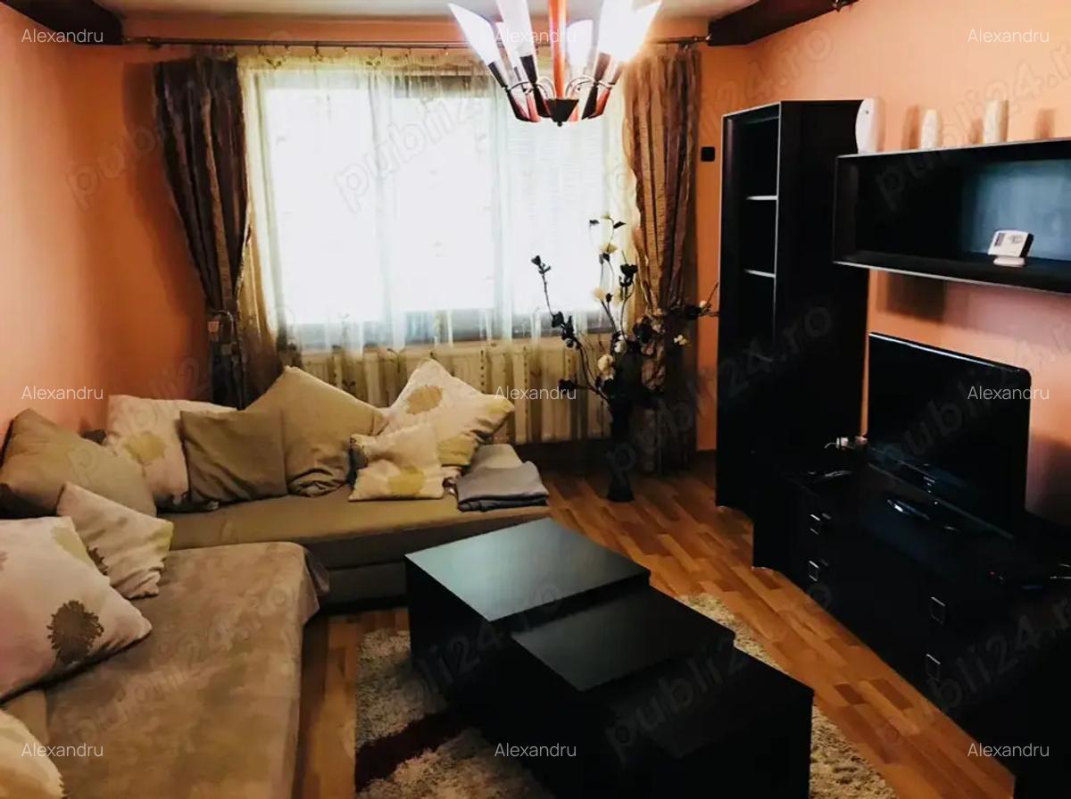 Inchiriez apartament central , 2 camere,decomandat,parter inalt ,64mp, loc de parcare,fara balcon - 1