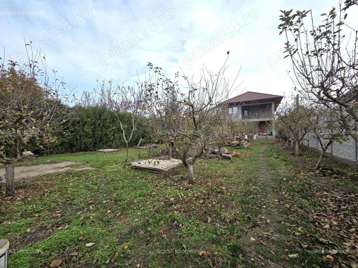 Vila clasica P+1 la pret de apartament in Sat Costi - 1