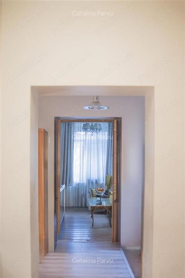 Vanzare casa P+M in curte comuna | Calea Calarasi - Matei Voievod | - 3