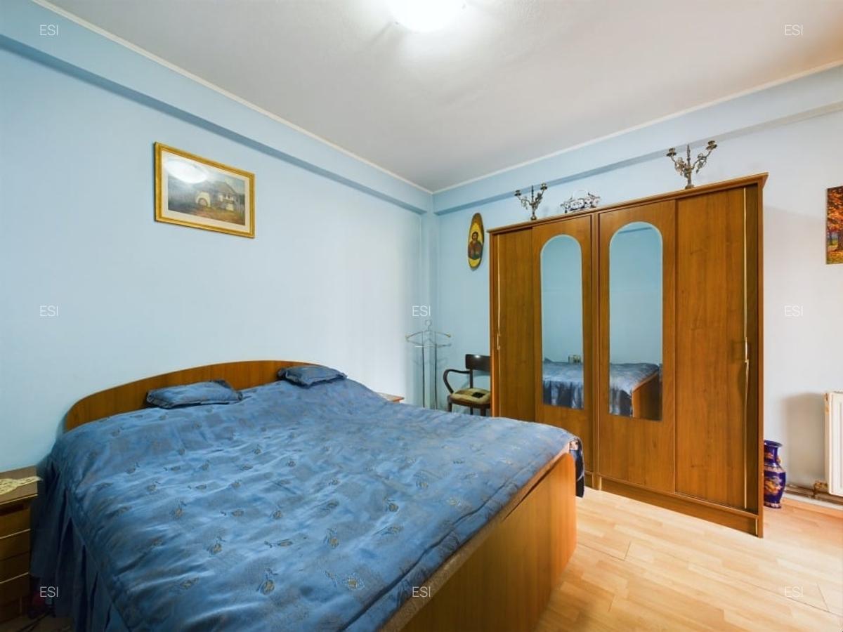 CASA DE VANZARE SINAIA | Eleganță, Confort și Priveliști Montane de exceptie - 9