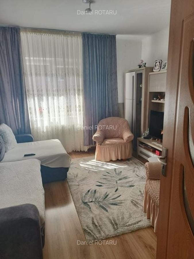Casa singur in curte zona Astra - 5
