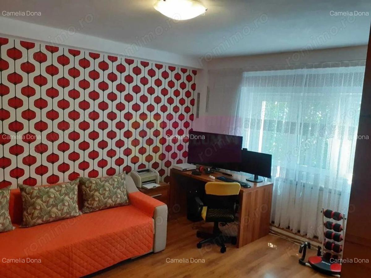 Vanzare apartament 3 Camere, in zona Nerva Traian - 3