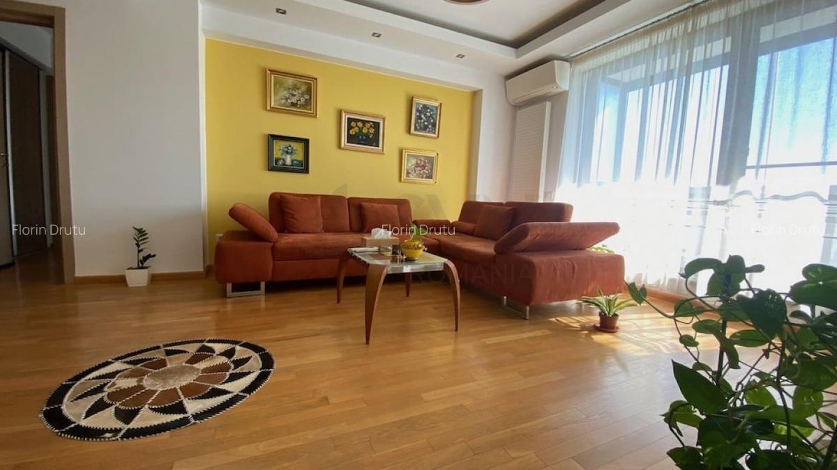 Apartament cu 3 camere semidecomandat în Sisești - 3