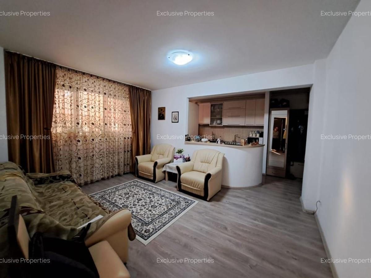 Apartament cu 2 camere decomandat în Băneasa - 2