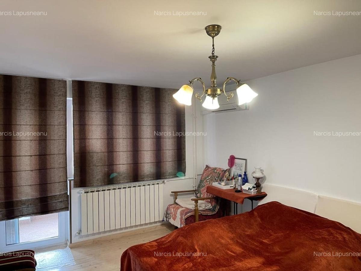 Vila D+P+E+M utilata si mobilata in zona semicentrala cu 6 camere si 191mp utili - 14