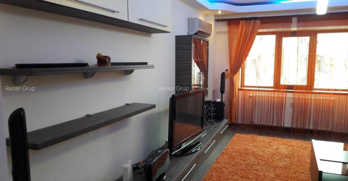 ULTRACENTRAL - 2cam, 1A, dec, et2. bl.dupa'90 - 102000 euro - 12