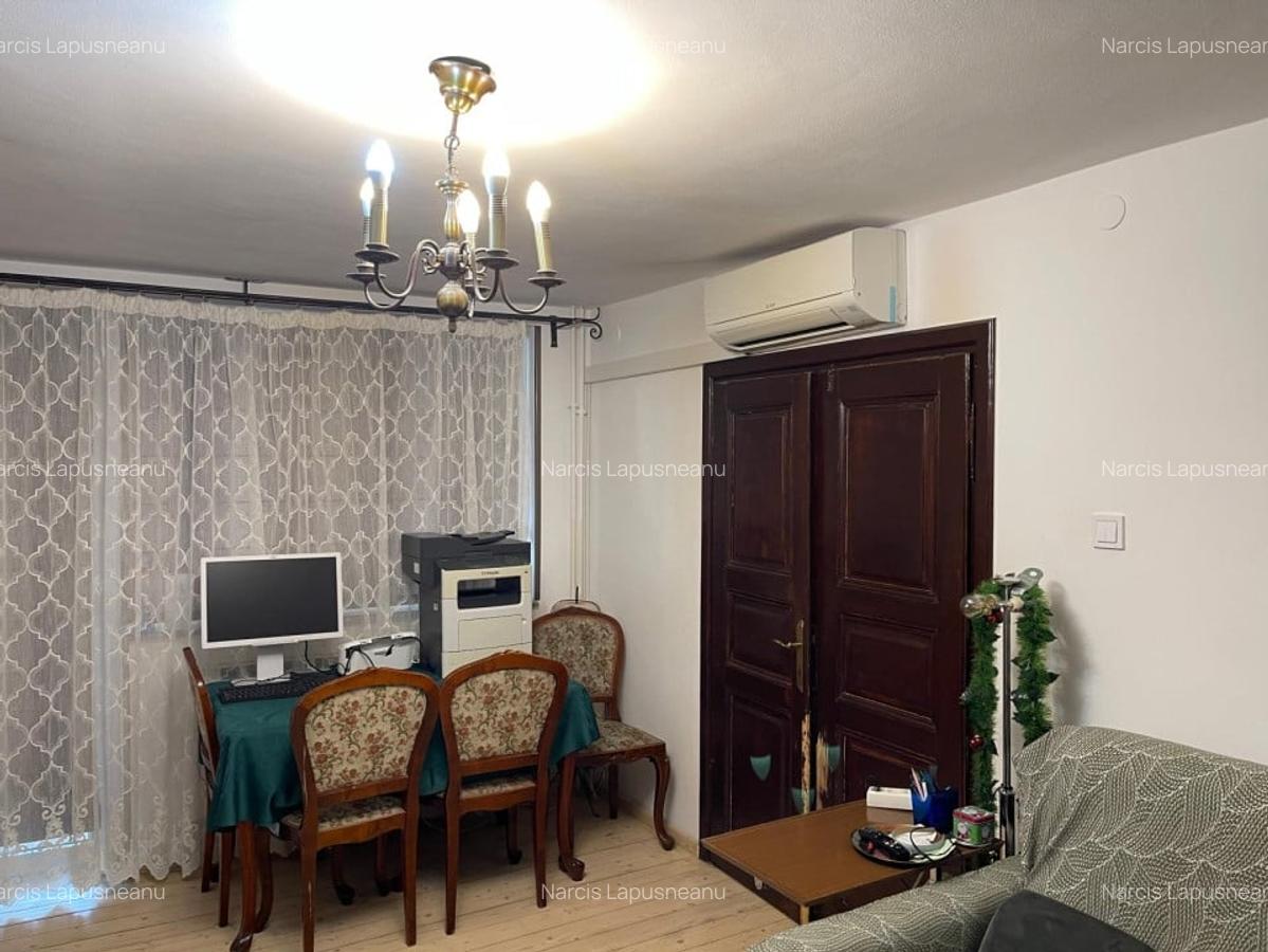 Vila D+P+E+M utilata si mobilata in zona semicentrala cu 6 camere si 191mp utili - 17